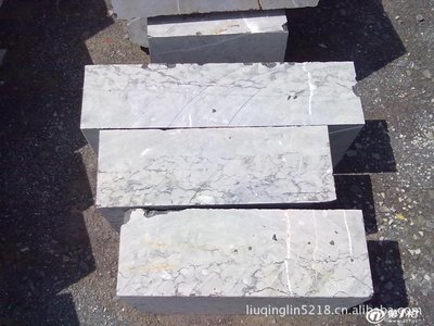 廠家供應(yīng)優(yōu)質(zhì)青石 青石路沿石 路邊石_天然花崗巖_第一槍